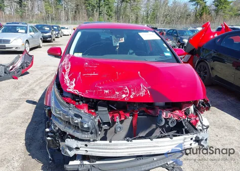 2022 Toyota Prius Prime Limited z USA, uszkodzony, nr VIN JTDKAMFP8N3212636